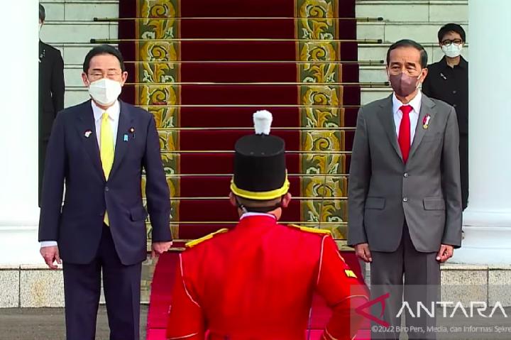 Thủ tướng Nhật Bản Fumio Kishida thăm tổng thống Jokowi tại Phủ Tổng thống Bogor